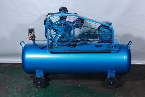 Máy nén khí V-0.36/8 120L