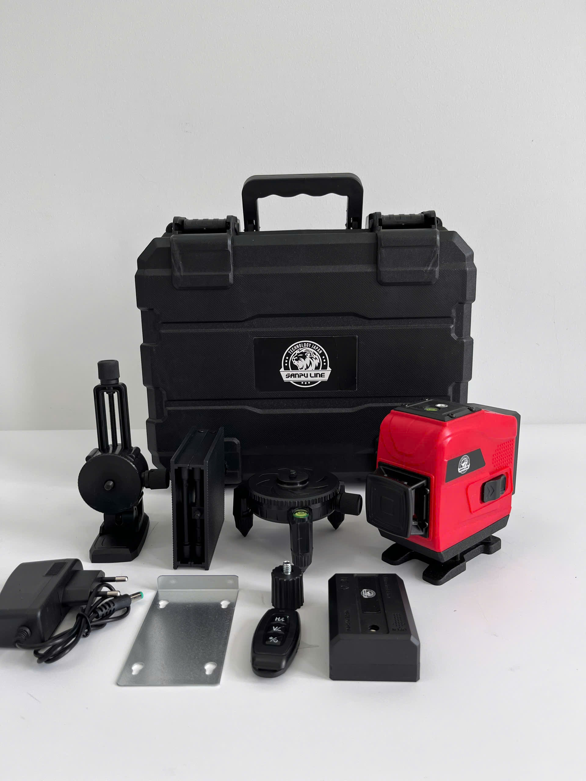 z6704314769692_42d038741bc1546a1958ade5762b7632 Máy cân bằng laser 12 tia