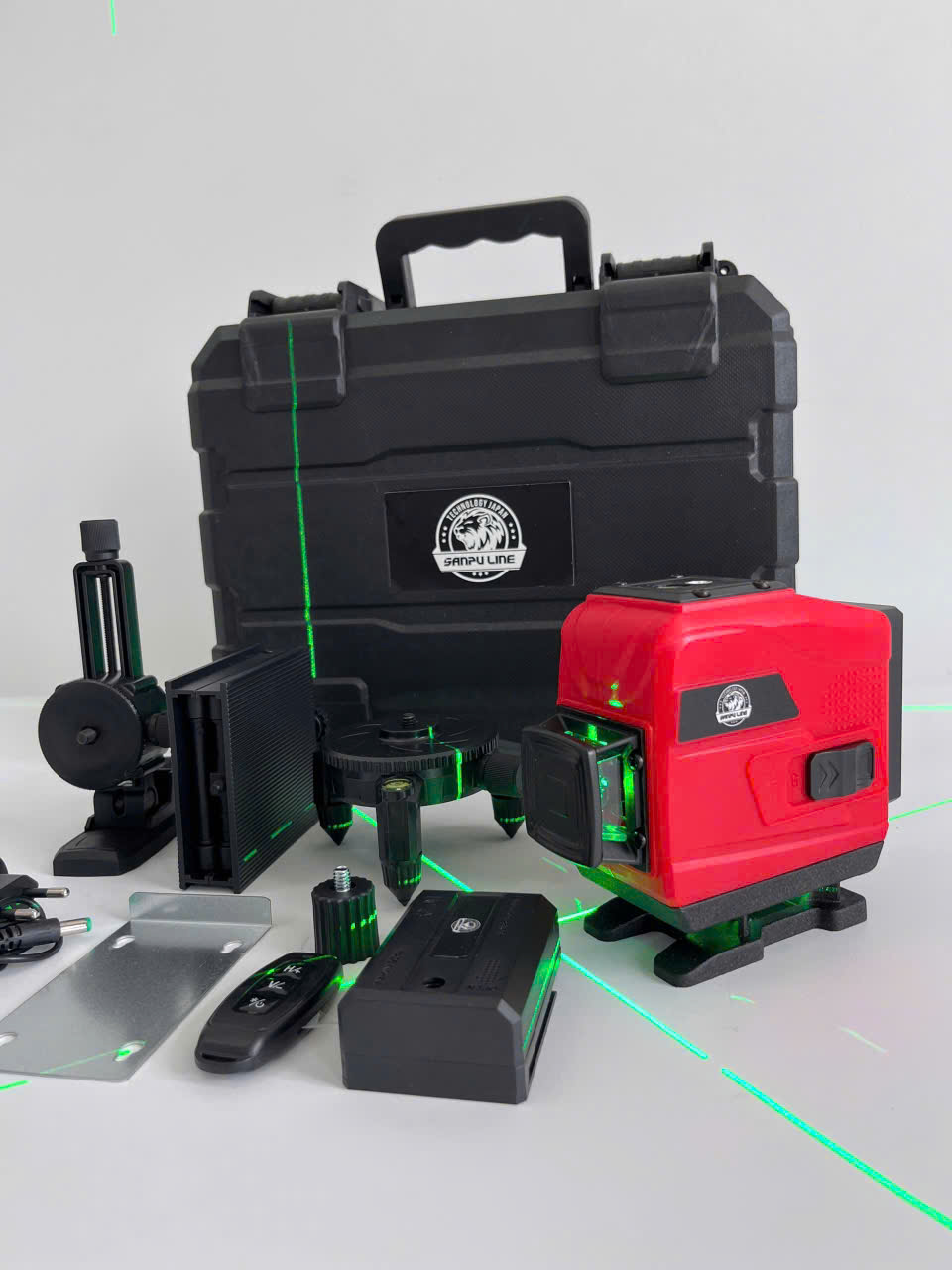 z6770182838099_2c6cbeb5c3db2833965312938a5731b6 Máy cân bằng laser 12 tia