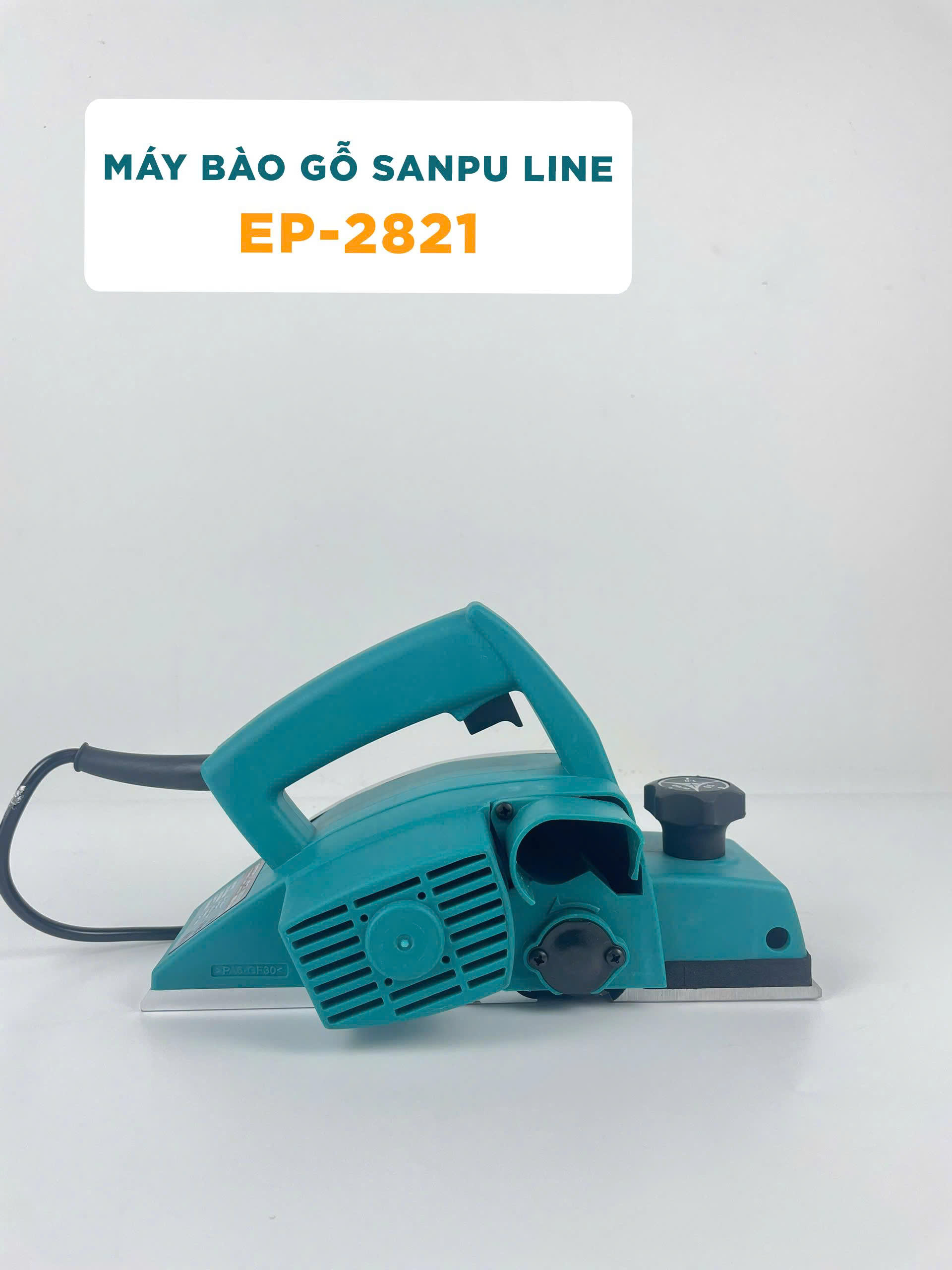 z6770379411643_b7c8865287ca1bfc5515c35c9ca74eed Máy bào gỗ EP-2821
